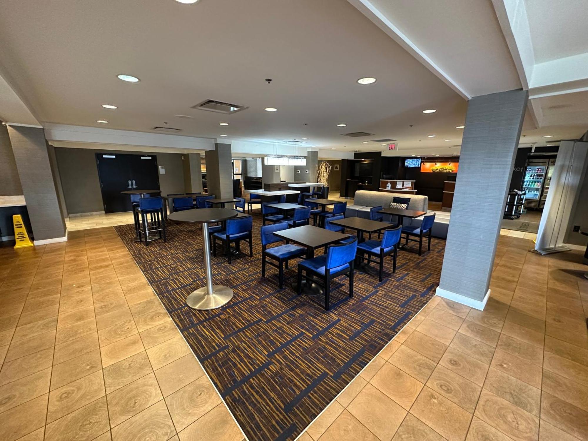 Hotel Sonesta Select Durham Research Triangle Park Extérieur photo